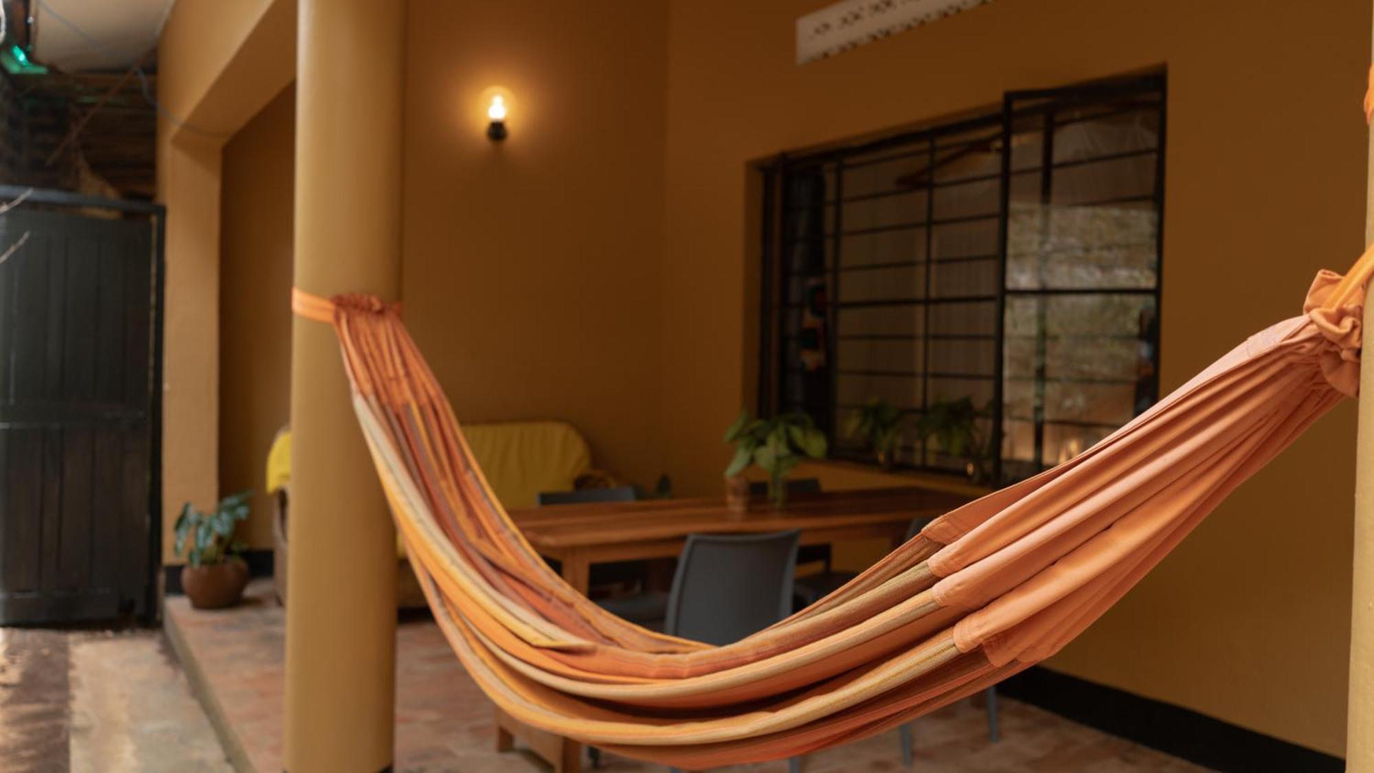 Viavia Entebbe Hotel Exterior photo